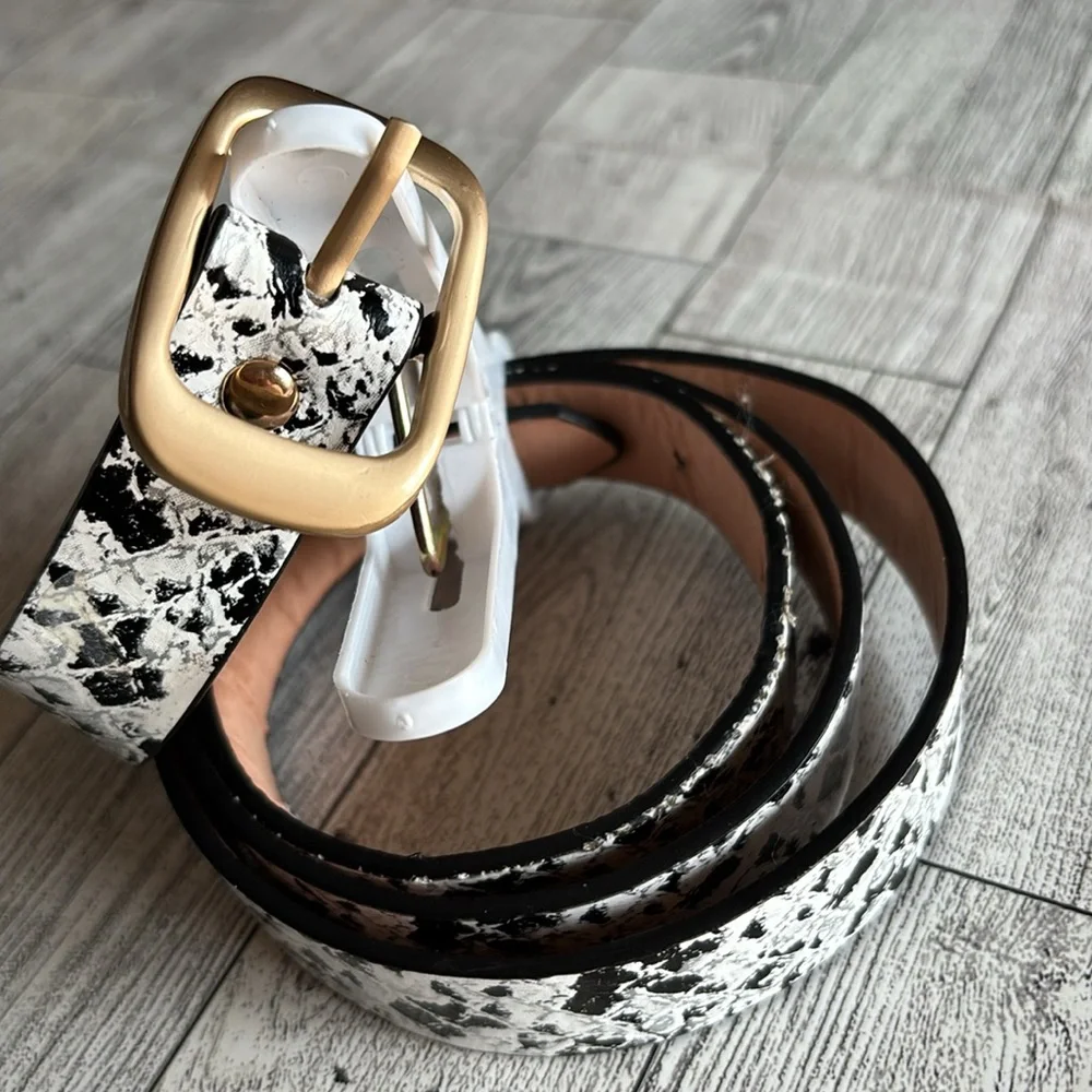 H&M black‎ & gold faux leather Snake Belt size small long